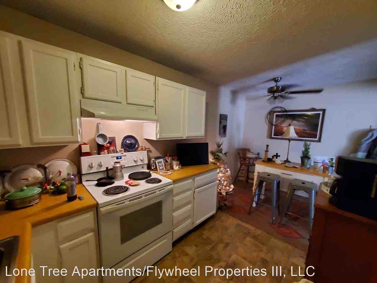 831 & 837 E Wayne Ave. - Photo 3 of 24