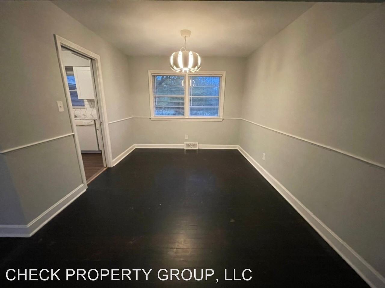 1911 Lynn Lea Rd - Photo 3 of 16