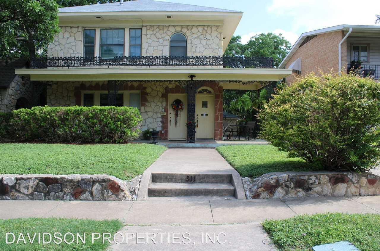 311 E Rosewood Ave - Photo 2 of 29