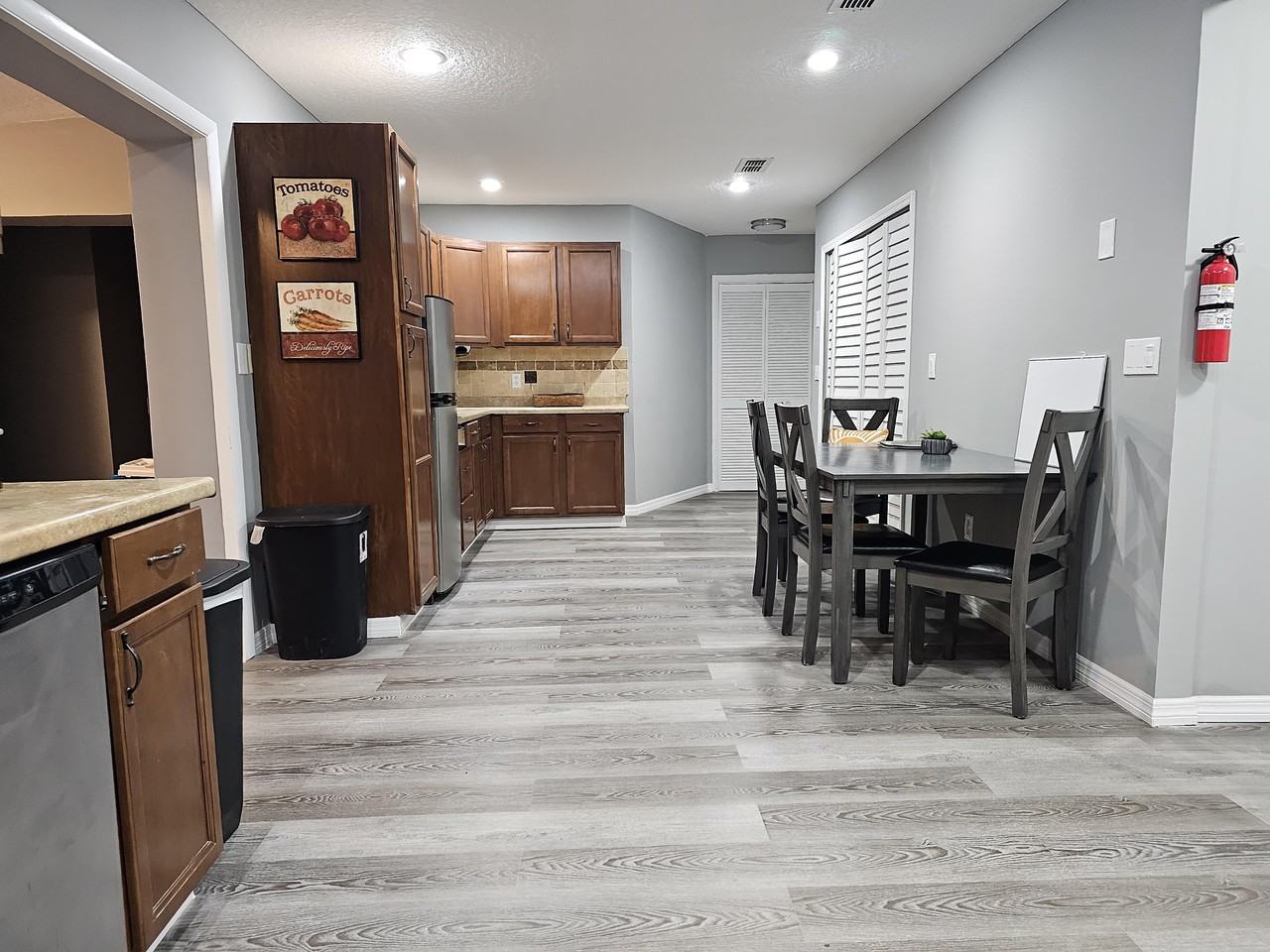 Charles Carrol St - Photo 4 of 27