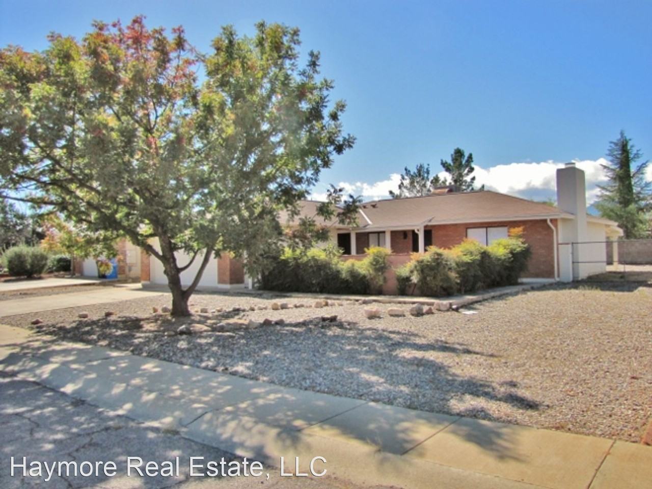 1500 Calle Amable - Photo 2 of 32