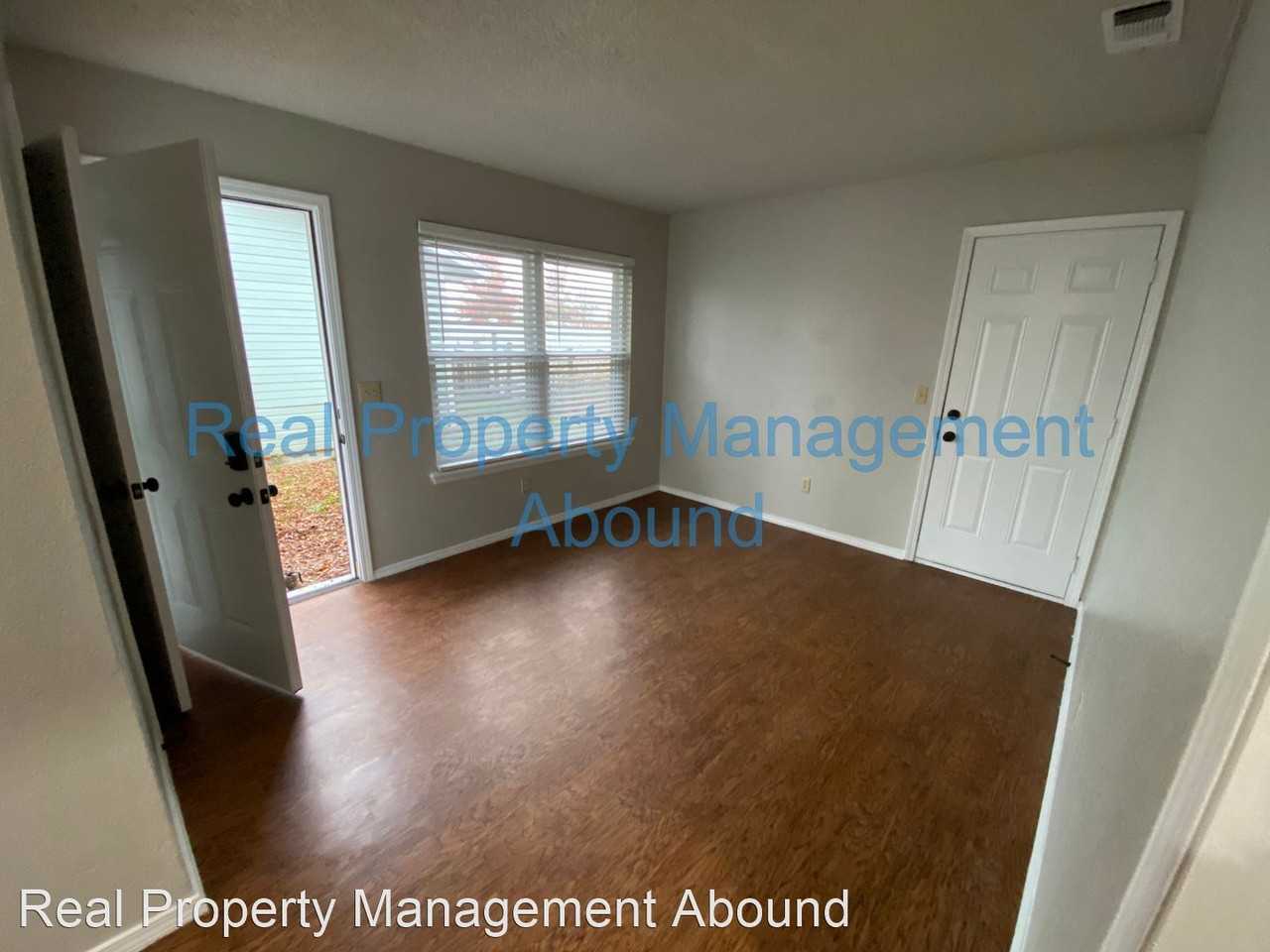 101 E Broadway St - Photo 2 of 14