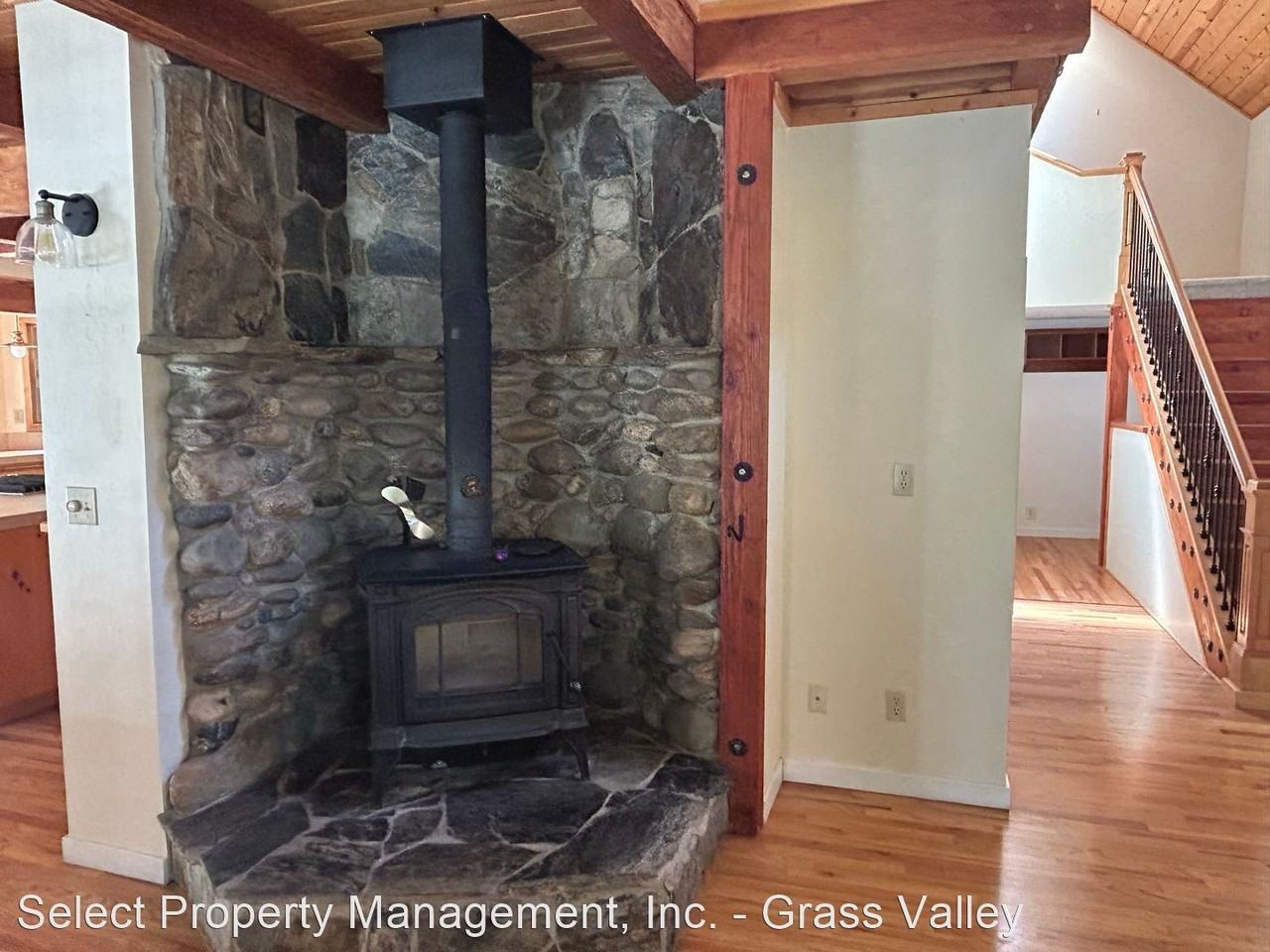 16800 Sun Bloom Way - Photo 2 of 37