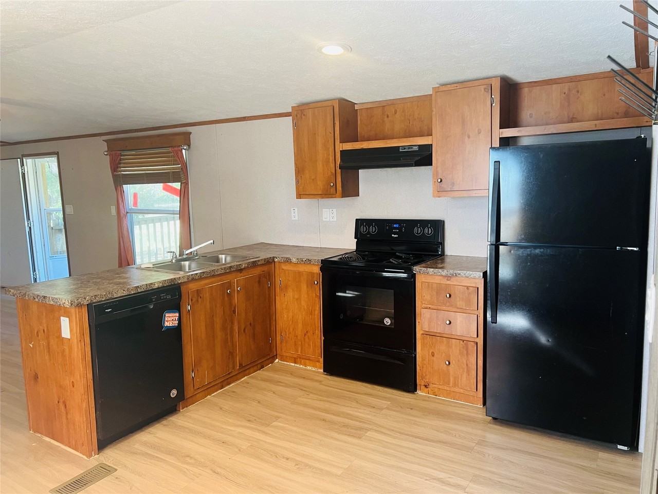 4765 Clay Hill Rd - Photo 2 of 11