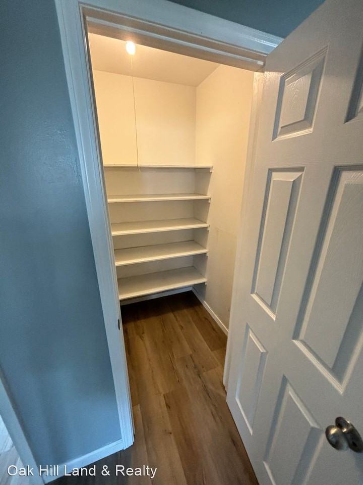 1380 Vandenburg Cir - Photo 2 of 19