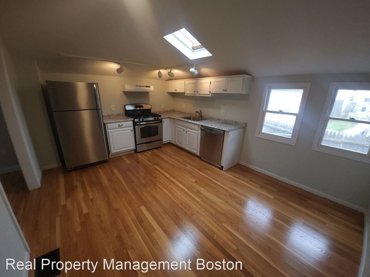 53 Wessagussett Rd - Photo 3 of 15