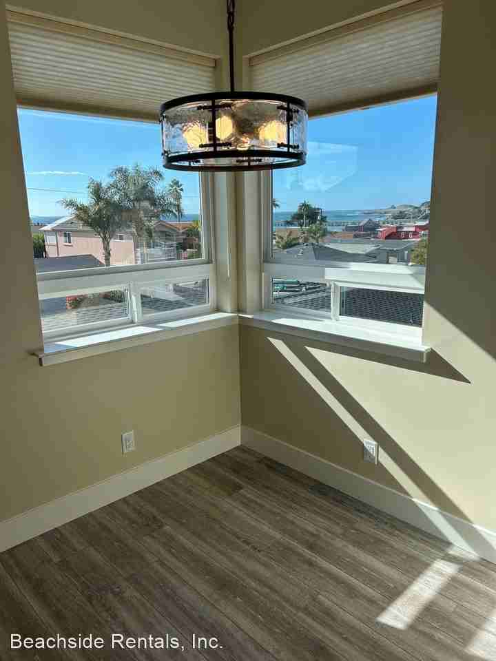 162 G St - Photo 3 of 21