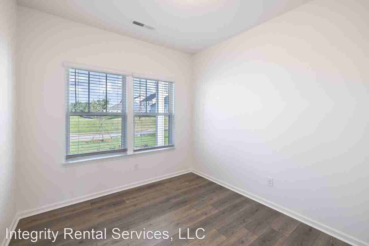 3026 Apple Creek Ct - Photo 3 of 30