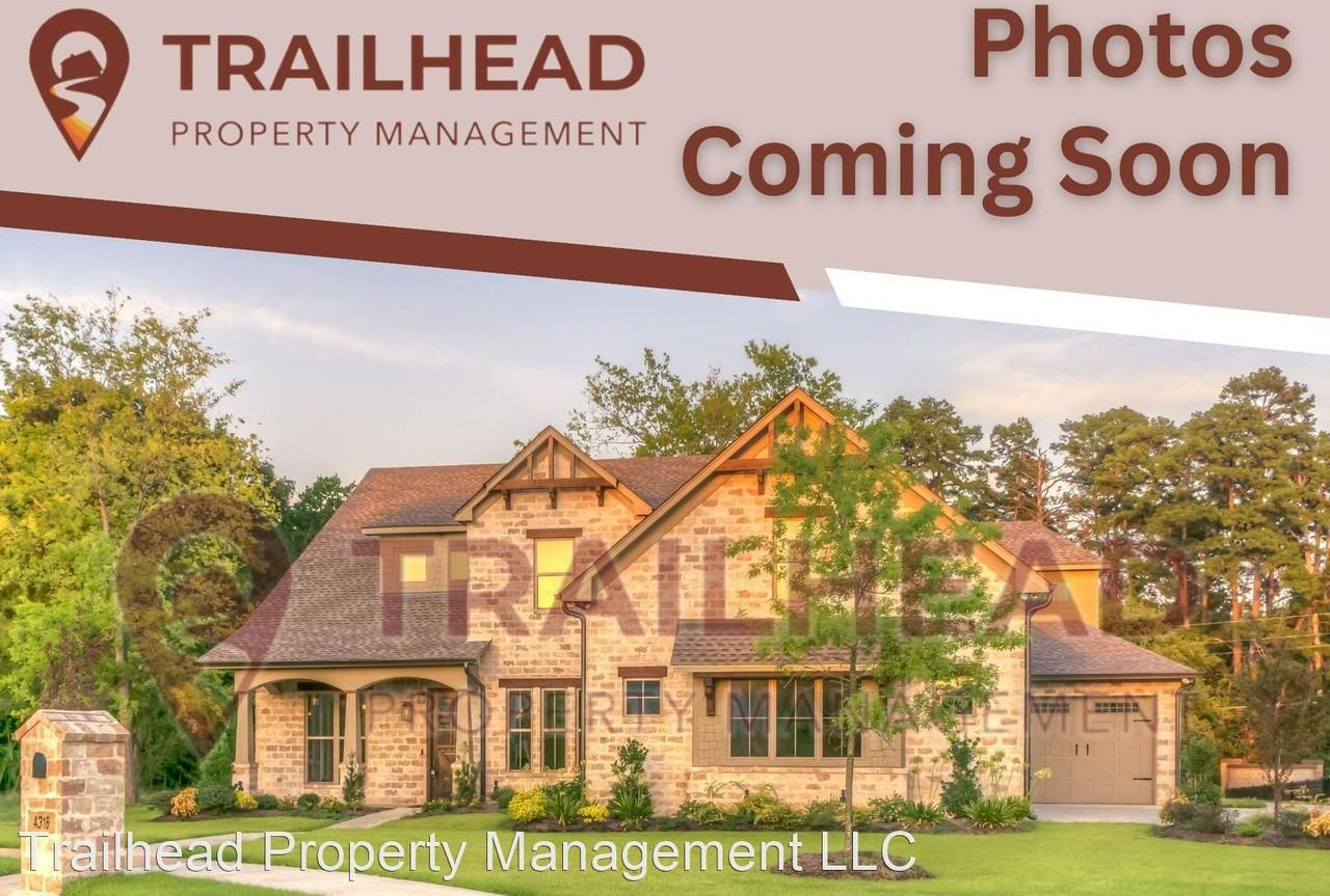 2713 Englewood Ter - Photo 2 of 3