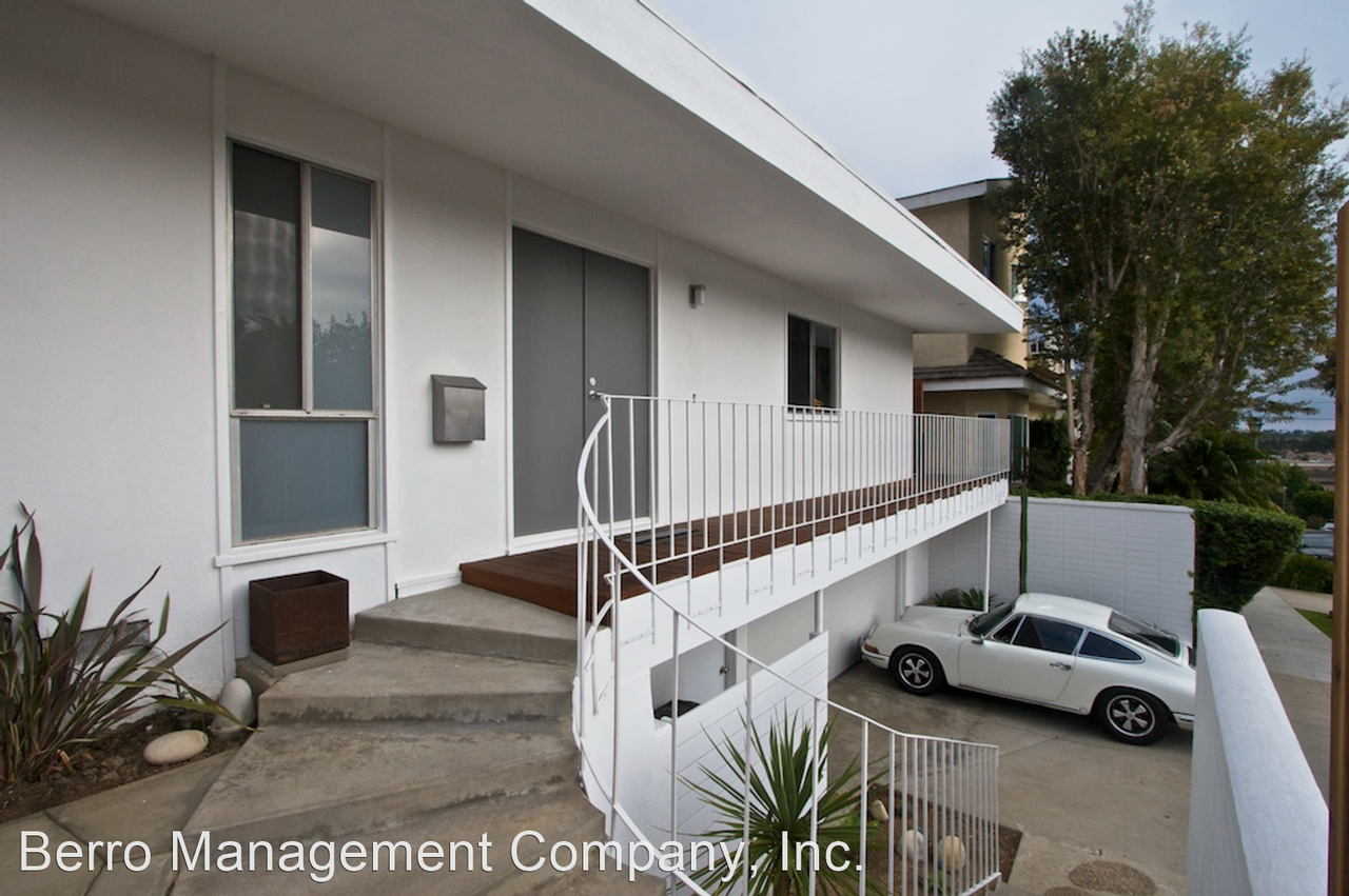 420 Winslow Ave - Photo 3 of 12