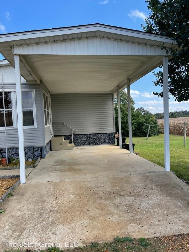 221 Olive Creek Rd - Photo 2 of 13