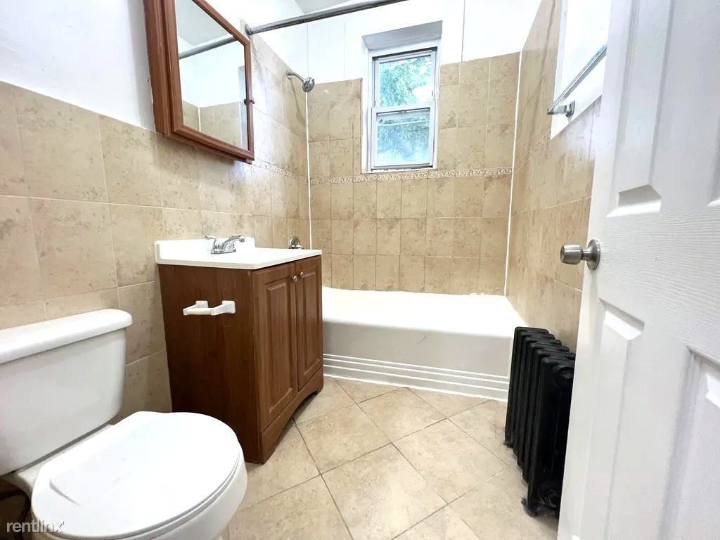 410 Union Ave - Photo 2 of 3