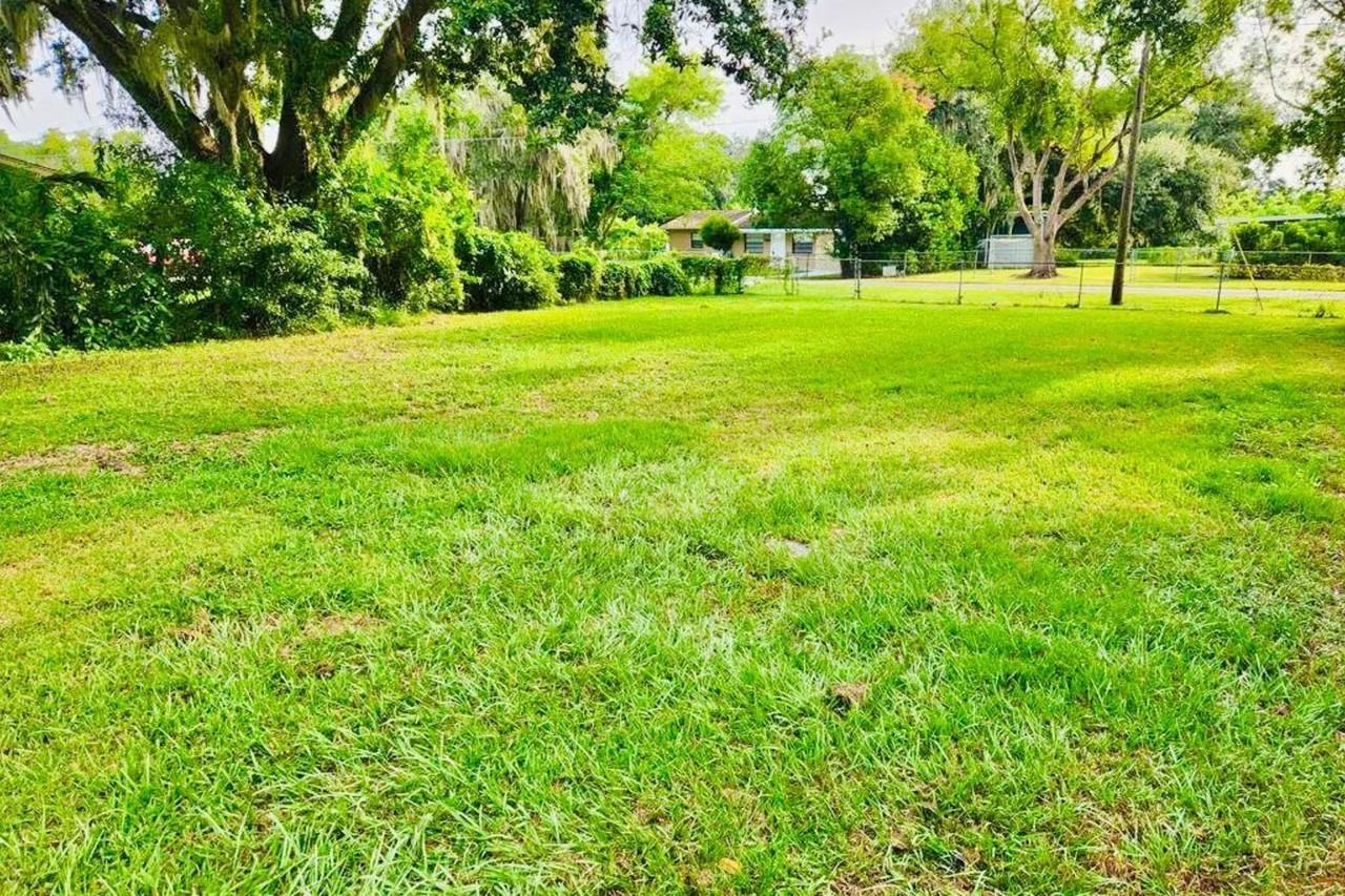 2506 Broadway St - Photo 3 of 11