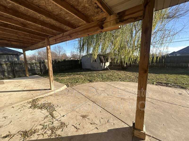 4438 W Juno St - Photo 3 of 14