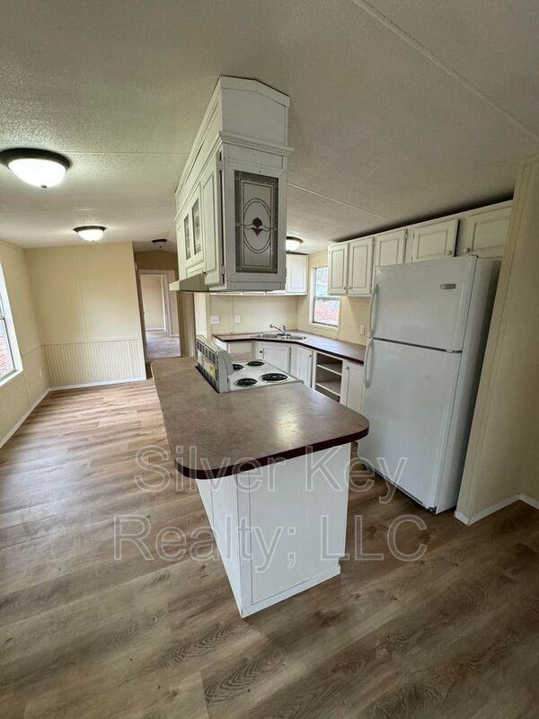 250 County Road #9 - Photo 4 of 11