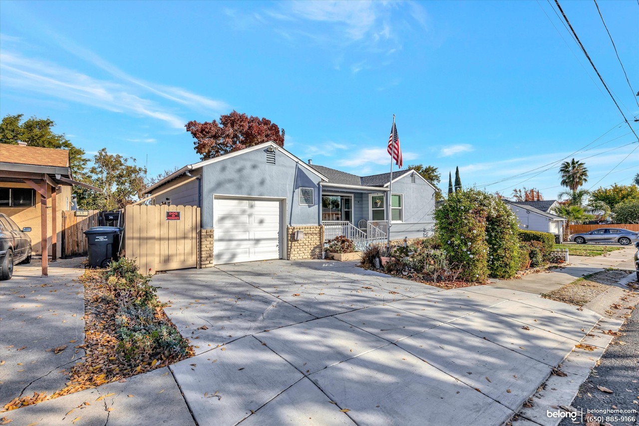 26 Lorraine Ave - Photo 4 of 20