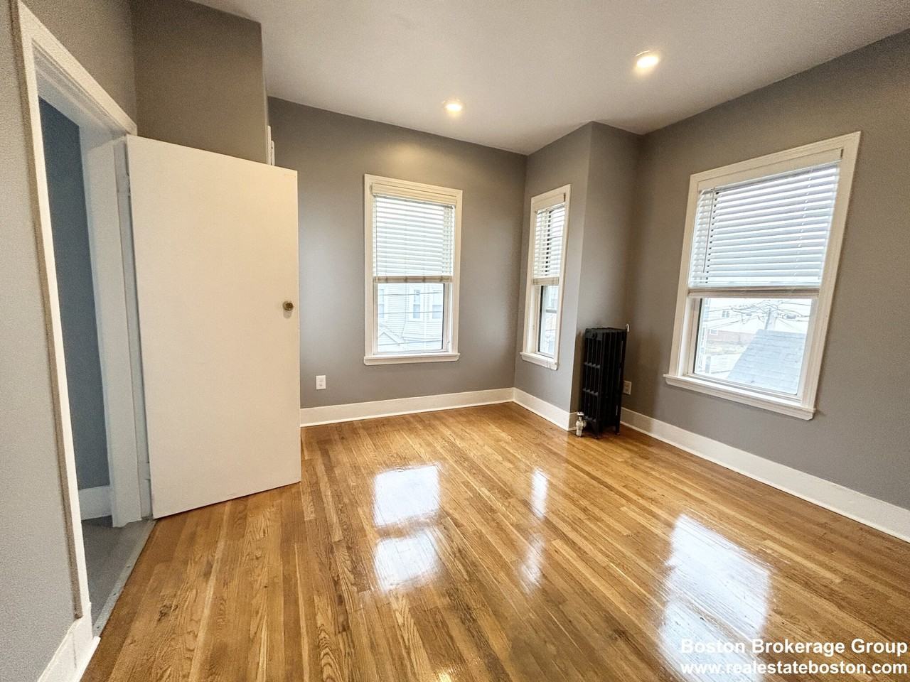 14 Batchelder St #2 - Photo 5 of 9