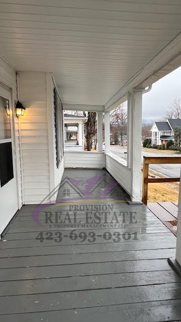222 Ohio Ave - Photo 3 of 29