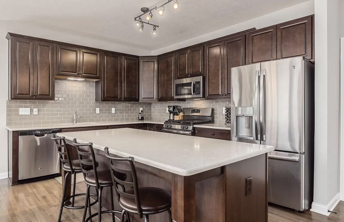 6090 Jadkins Way - Photo 2 of 36