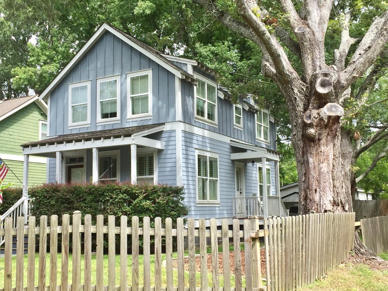 1122 Brody Ave - Photo 2 of 18