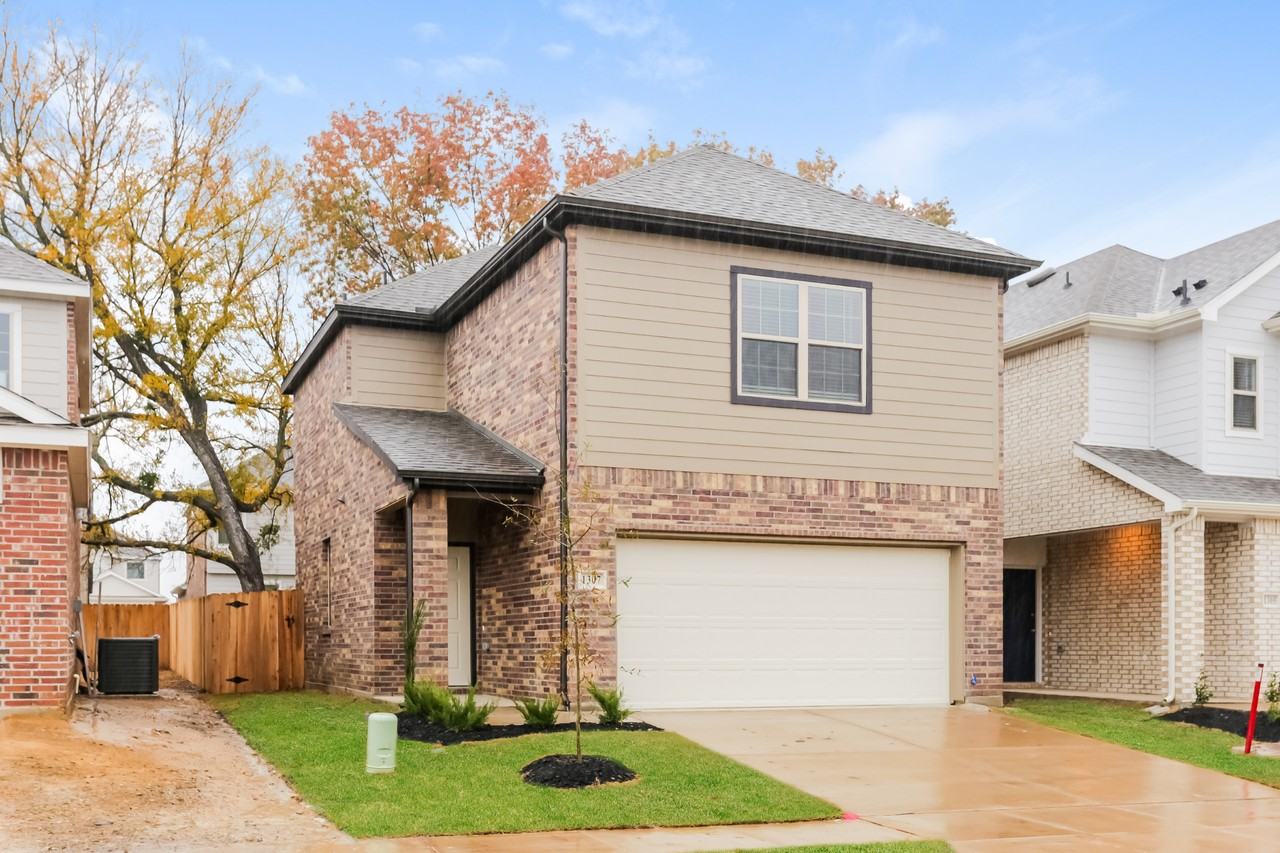 1307 Ester Ln - Photo 2 of 16