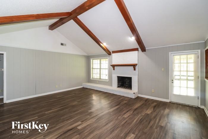 3404 Venson Dr - Photo 3 of 15