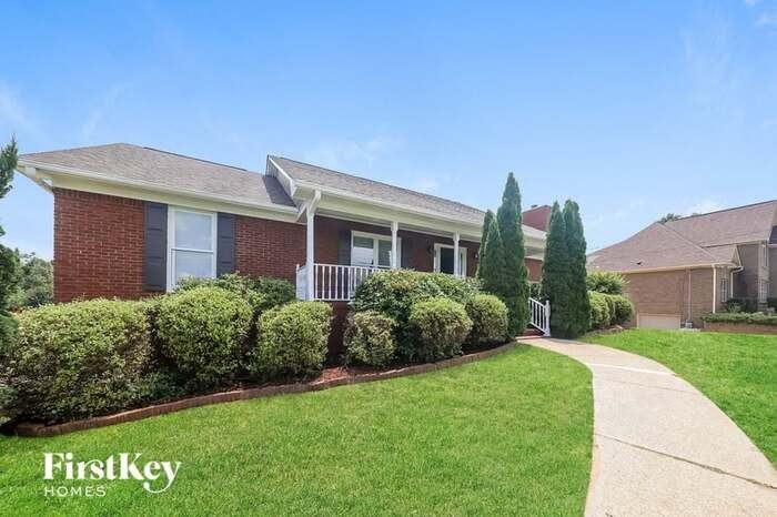 1311 13th St - Photo 2 of 15