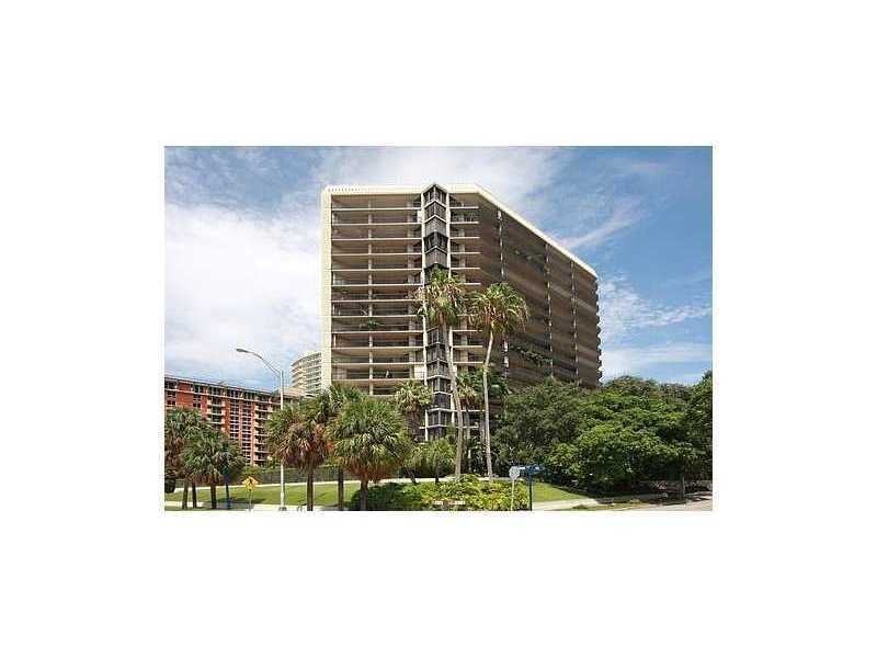 2901 South Bayshore Drive #2E