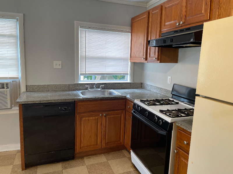 416 Bellview St #A - Photo 2 of 10