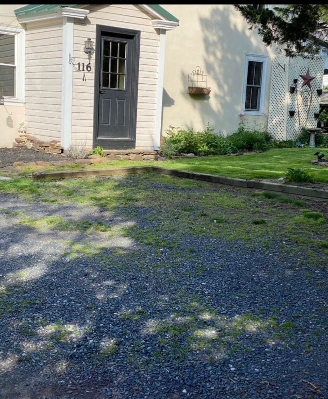 116 Crystal Rd - Photo 3 of 18