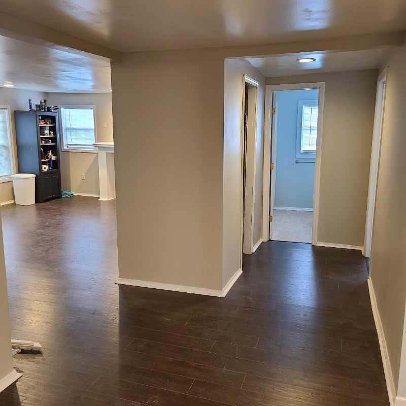 810 Kyle St - Photo 2 of 33