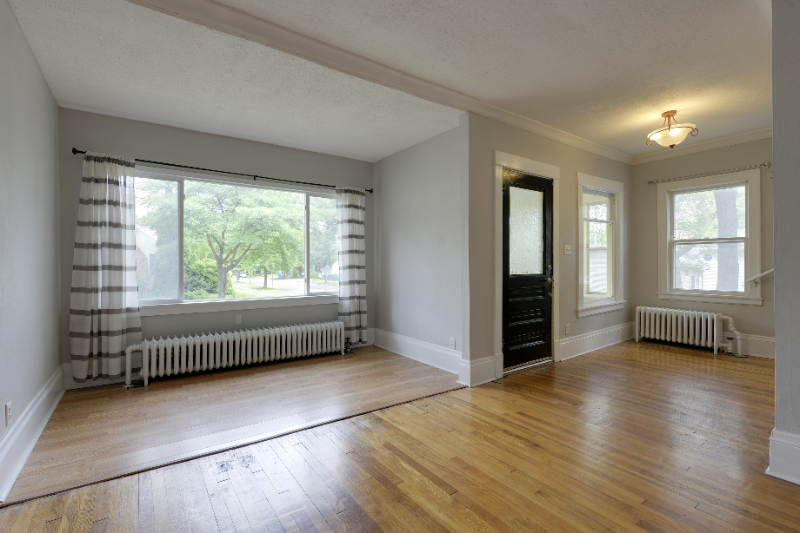 861 Dealton St - Photo 2 of 18