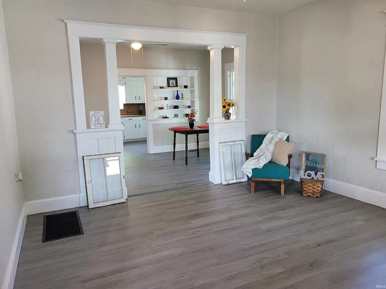 1410 N 4th St - Photo 3 of 10