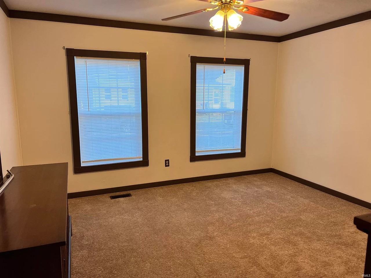 1018 N 10th St - Photo 2 of 6