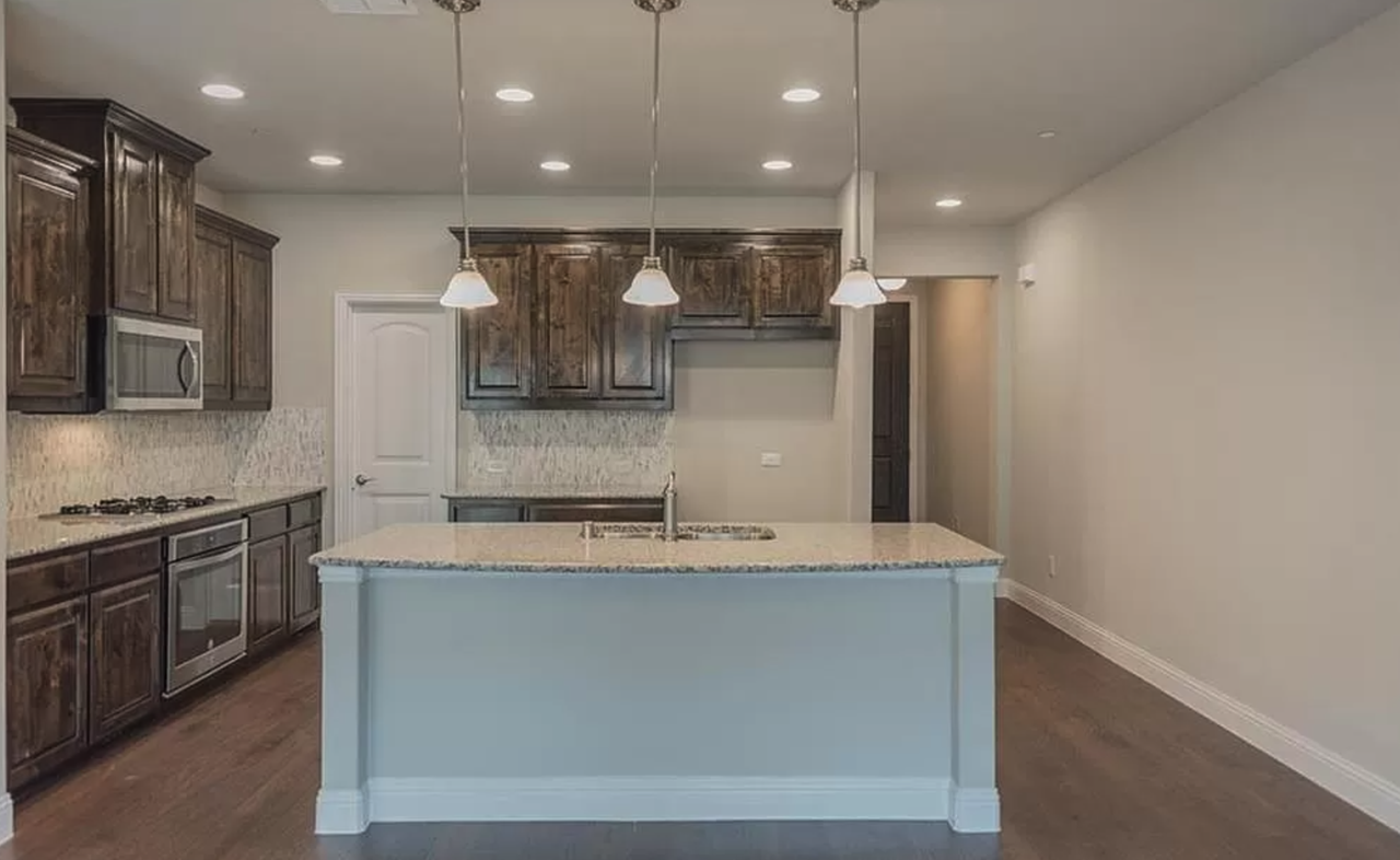 713 Lowveld Dr #NA - Photo 3 of 10