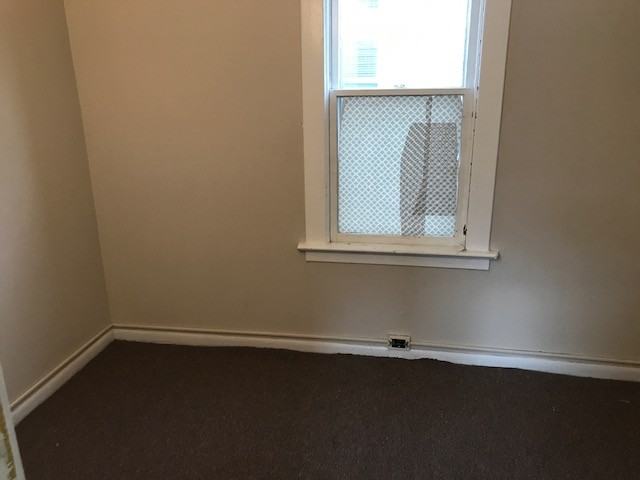 128 Weiss St Frnt - Photo 3 of 4