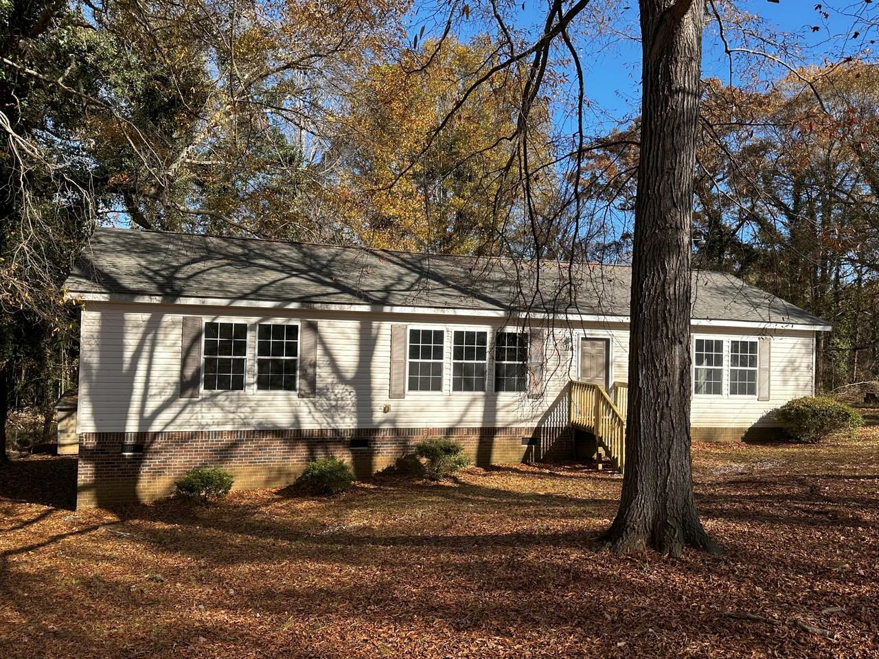 114 Simmons St #NA - Photo 2 of 29