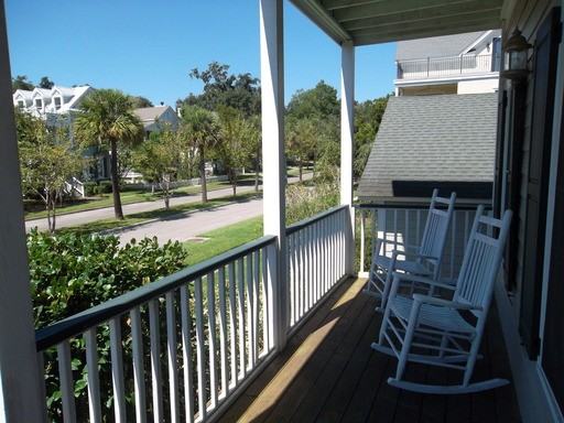 34 Petigru Dr - Photo 3 of 17