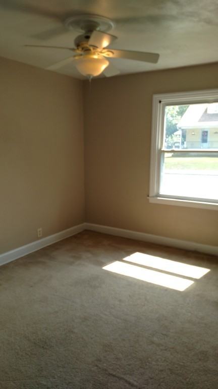 1327 Patterson Rd - Photo 3 of 9