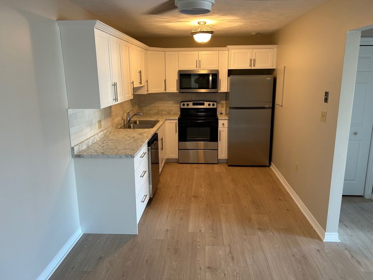 24 Apartment Building #9 - Photo 3 of 7