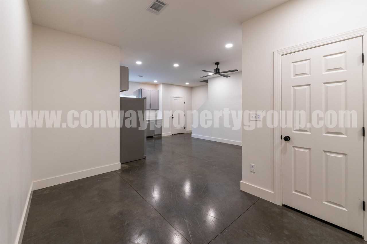 1956 Cambridge Village Dr #1956 - Photo 3 of 16