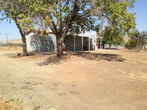 25031 Ave 196 - Photo 2 of 10