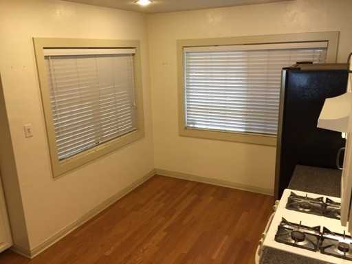 415 Lewis Ct - Photo 3 of 14