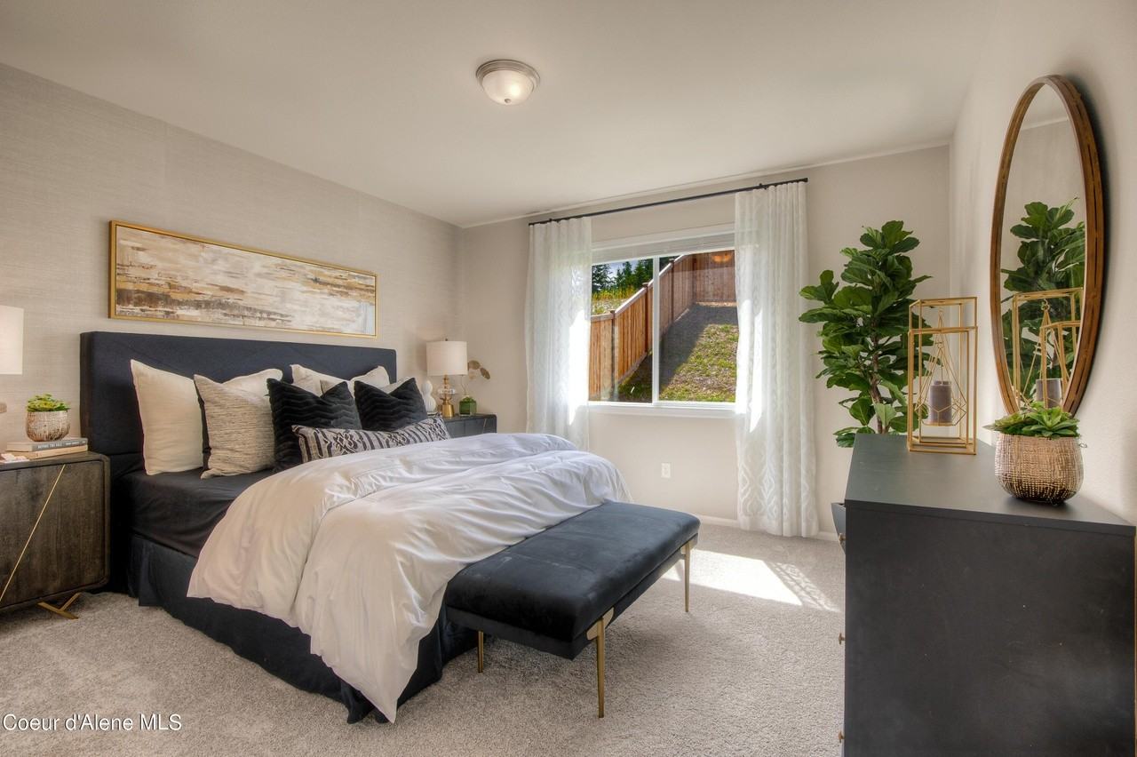 2914 N Barton Loop #1 - Photo 7 of 9