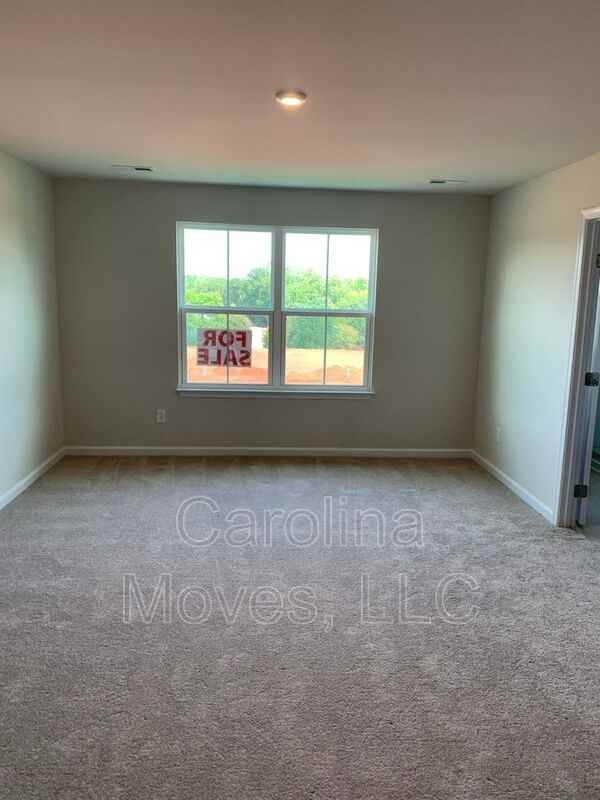 10 Country Dale Dr - Photo 5 of 12