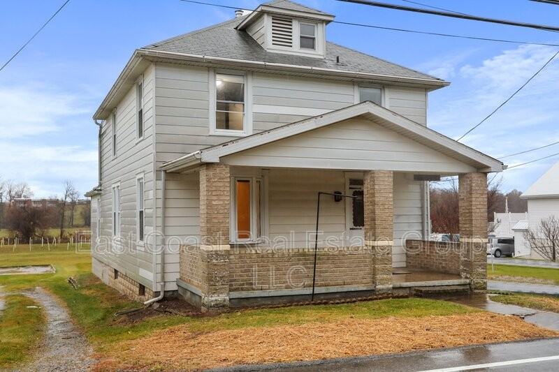 12512 Bradbury Ave - Photo 2 of 32