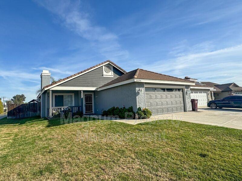 30594 Glaspell Court