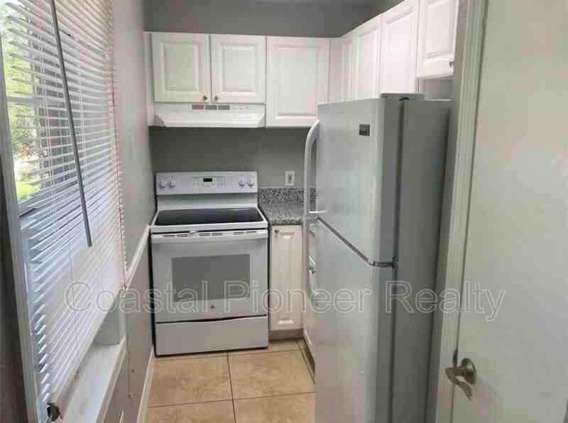 13824 Orange Sunset Dr #201 - Photo 6 of 14