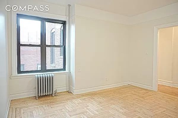 32-50 93rd Street #B16 - Photo 3 of 6