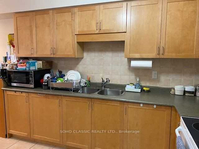 93 Rideau Drive #None - Photo 2 of 6